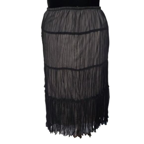 White House Black Market Tiered Crinkle Skirt Medium
